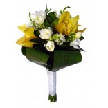 Buchet mireasa orhidee galbene frezii